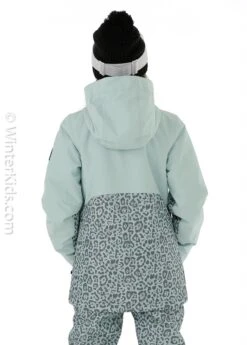 Girls Sitka Jacket -Winter Kids Clothing Store fw2021 nikita girlssitkajacket seafoamgreen modelb