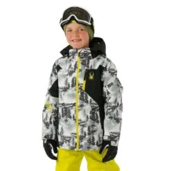 Spyder Boys Leader Jacket 5 Spyder Boys Leader Jacket -Winter Kids Clothing Store fw23 spyder boysleaderjacket treeline model1
