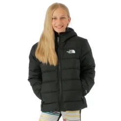 The North Face Girls Reversible North Down Hooded Jacket 7 The North Face Girls Reversible North Down Hooded Jacket -Winter Kids Clothing Store fw23 tnf reversiblenorthdownhoodedjacket black model1
