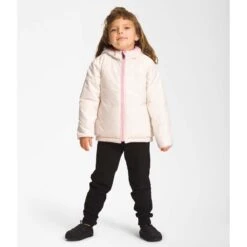 The North Face Youth Reversible Perrito Hooded Jacket 4 The North Face Youth Reversible Perrito Hooded Jacket -Winter Kids Clothing Store nf0a7wow 6r0 02 22 23